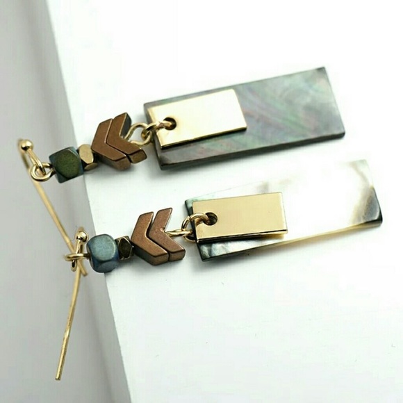 Luxury Abalone Gold dangle fish hook earrings - Picture 2 of 4